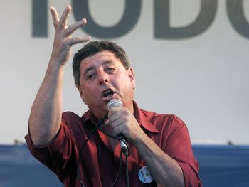 De Ángeli deja la FAA para dedicarse a la política