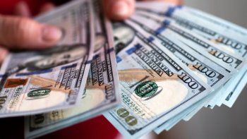 El dólar blue sigue con mucho interés.