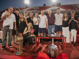 el error de independiente en el homenaje a dos glorias del club el error de independiente en el homenaje a dos glorias del club