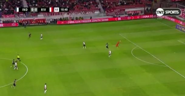 Con uno más, Independiente le ganó a River en el Libertadores