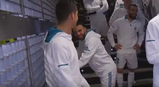 Los compañeros de CR7 se ríen ante su ocurrencia