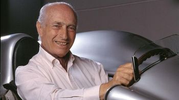 los restos de fangio seran exhumados hoy por pedido de un supuesto hijo los restos de fangio seran exhumados hoy por pedido de un supuesto hijo