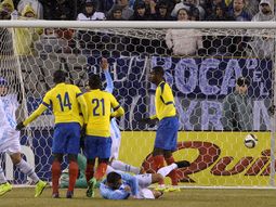 sin messi, la seleccion argentina derroto a ecuador sin messi, la seleccion argentina derroto a ecuador