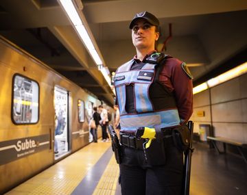 La Policía de la Ciudad usará pistolas Taser en el subte