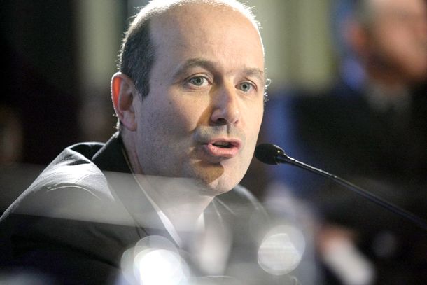 Sturzenegger: Si uno tiene ingresos o activos fuera del país, tiene que pagar