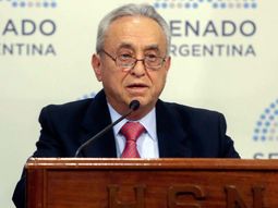 Pedro Cahn, infect&oacute;logo&nbsp;