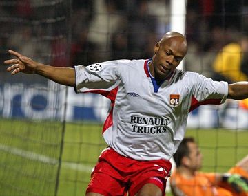 Un ex jugador frances se salvó del accidente 