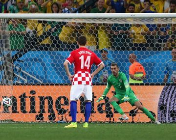 {altText(,<b>#ComentarioM1</b> Brasil ganó, pero no es una fiesta)}