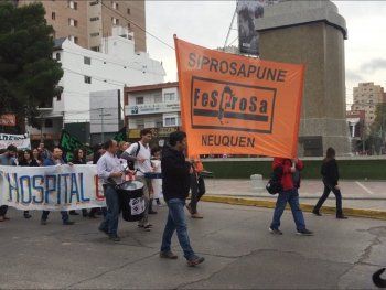Neuquén: los profesionales de la salud realizan un paro por 24 horas