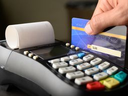 Los turistas que residan en Uruguay tendrán IVA 0 en el sector hotelero. Los turistas que residan en Uruguay tendrán IVA 0 en el sector hotelero.