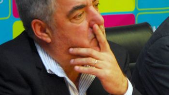 das neves se defiende: hablar de coimas me parece un acto de irresponsabilidad das neves se defiende: hablar de coimas me parece un acto de irresponsabilidad