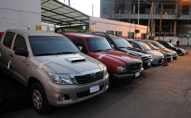 Desbaratan una banda que robaba y adulteraba autos