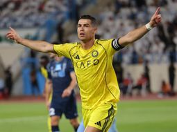 cristiano ronaldo se ilusiona: el plan de al nassr que lo acerca a jugar con su hijo cristiano ronaldo se ilusiona: el plan de al nassr que lo acerca a jugar con su hijo