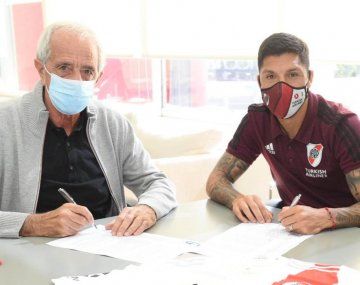 Enzo Pérez renovó hasta 2023 en River