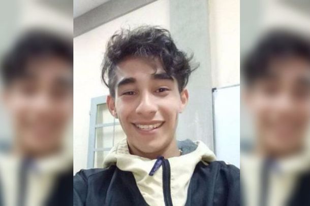 Encontró un cheque en un colectivo y logró devolverlo por un posteo de Facebook