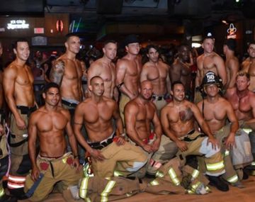 El calendario hot de los bomberos de Florida