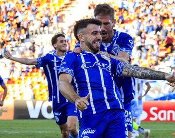 Godoy Cruz le ganó a Atlético Tucumán y se metió en zona de clasificación