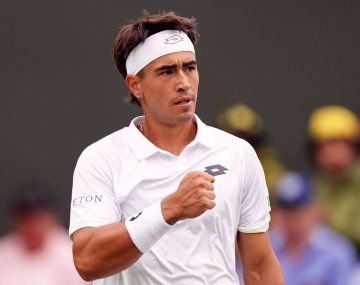 Batacazo histórico: Fran Comesaña eliminó a Rublev de Wimbledon