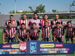 Barracas Central le ganó 2-1 a Atlético Tucumán y se acomodó en el Grupo B