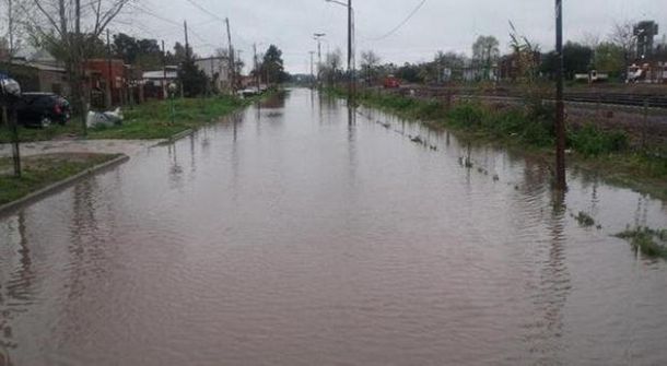 Chascomús: más de 200 personas evacuadas por la crecida de la laguna