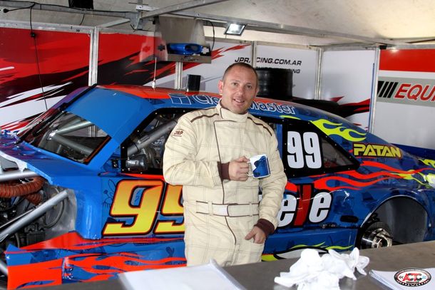 Marcelo Dalessio corrió en el TC Pista Mouras con el seudónimo de Patán