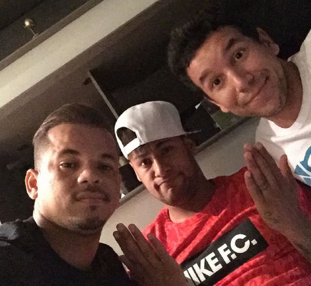 No es por los postres: mirá cómo quedó Neymar después de las paperas