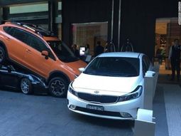 El valet parking le chocó el auto