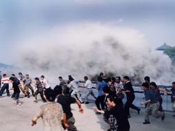 Tsunami3