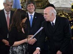 casamiquela: vamos a dialogar con todos los sectores casamiquela: vamos a dialogar con todos los sectores