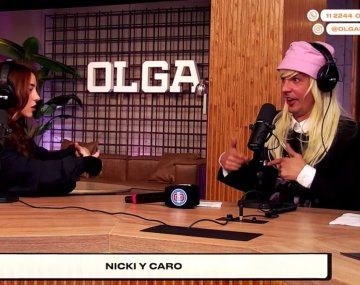 Divertido momento viral: Caro Pardíaco y Nicki Nicole tomaron fernet en vivo