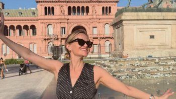 reese witherspoon paso desapercibida por buenos aires y sorprendio con su visita al malba reese witherspoon paso desapercibida por buenos aires y sorprendio con su visita al malba