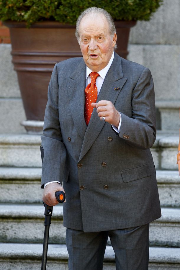 España: El rey Juan Carlos no se ha planteado la abdicación