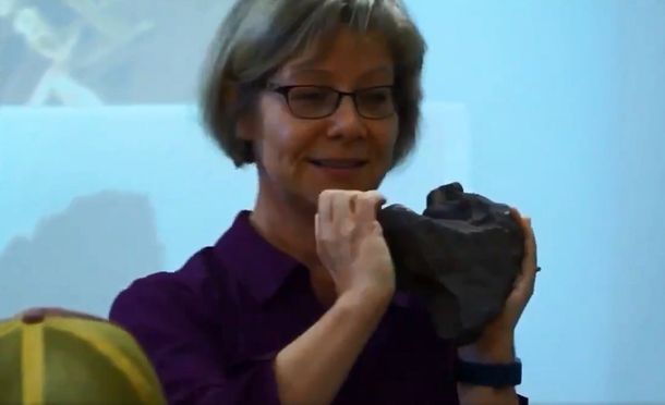 Usaba como tope un meteorito de 100 mil dólares