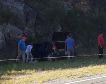 Una turista chocó contra una montaña y murió