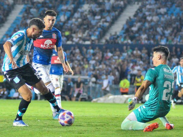 Racing derrotó por 2-1 a Tigre y ahora piensa en la vuelta ante Boca por la Libertadores