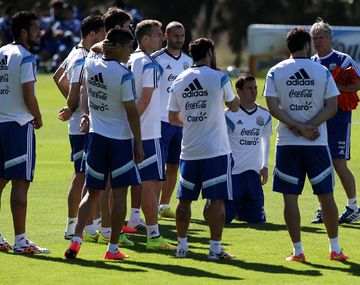 Argentina entrenó por última vez antes de jugar con Irán; Basanta
