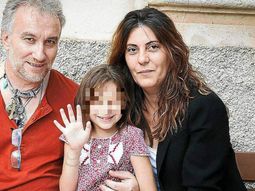 Padres de Nadia investigados por pornografía Padres de Nadia investigados por pornografía