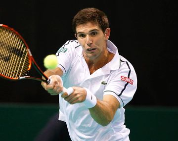 Con el pie izquierdo: por Copa Davis