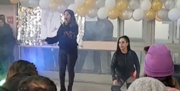 Chile: escándalo por un baile erótico en un centro de salud familiar