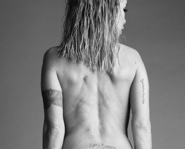 Flor Peña reveló por qué se tatuó el nombre de su ex marido