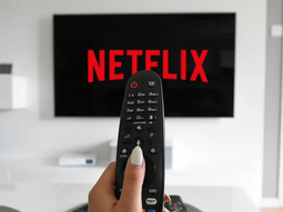 La serie histórica que marcó a una generación por su audacia y capítulos breves La serie histórica que marcó a una generación por su audacia y capítulos breves