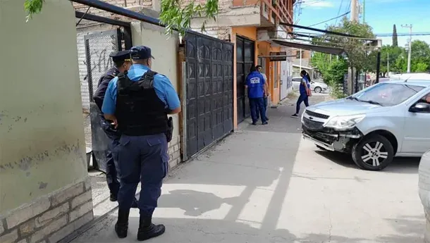 Neuquén: un hombre baleó a su pareja e intentó suicidarse