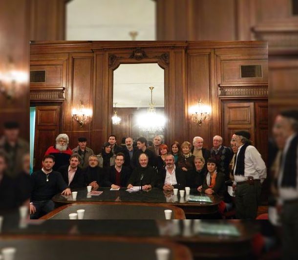 Denuncian a Macri por colocar gerentes en las Comunas