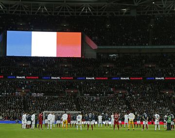Franceses e ingleses cantaron juntos la Marsellesa en Wembley