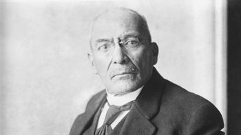 Muere el expresidente Victoriano Huerta en 1916, quien instauró la dictadura más sangrienta en la historia del país. Muere el expresidente Victoriano Huerta en 1916, quien instauró la dictadura más sangrienta en la historia del país.