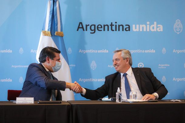 Alberto Fernández firmó dos proyectos por US$ 210 millones con el Banco Europeo de Inversiones