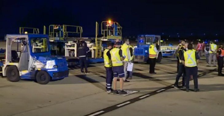 Llegó al país el vuelo de Aerolíneas Argentinas con un millón de dosis de la vacuna Sinopharm