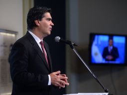 el gobierno exige que los docentes den clases durante la negociacion paritaria el gobierno exige que los docentes den clases durante la negociacion paritaria