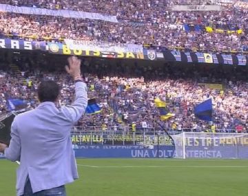 Príncipe en todos lados: conmovedora ovación a Diego Milito en Italia