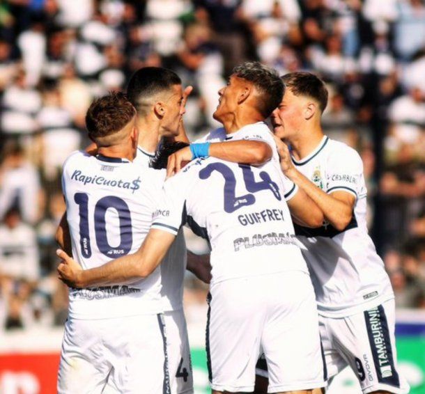 Gimnasia le ganó 3-2 a Argentinos y toma un respiro en la lucha por el descenso